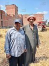 130718-المزراعين-مع-مدير-الجمعية-الزراعية.jpg