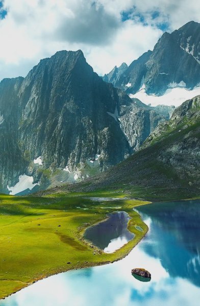Screenshot_٢٠٢٥-٠٤-٠٥-١٣-٥٨-١٧-٨٧٤_lockscreen.jpg