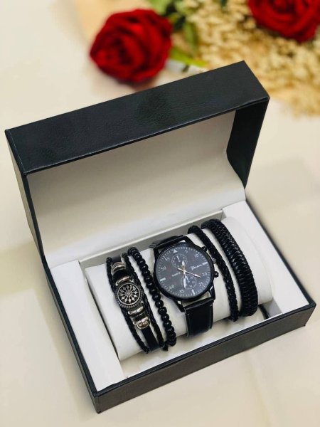 FB_IMG_1762608568905 (1).jpg